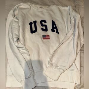 Brandy Melville USA sweatshirt